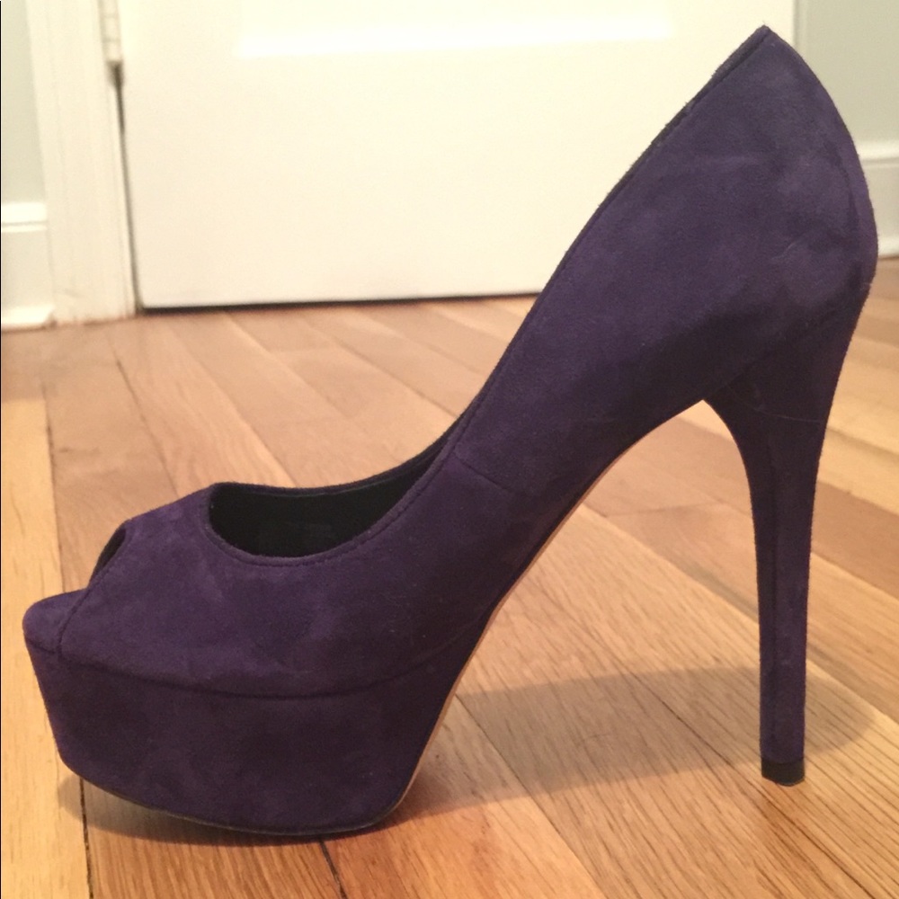 Brian Atwood pumps